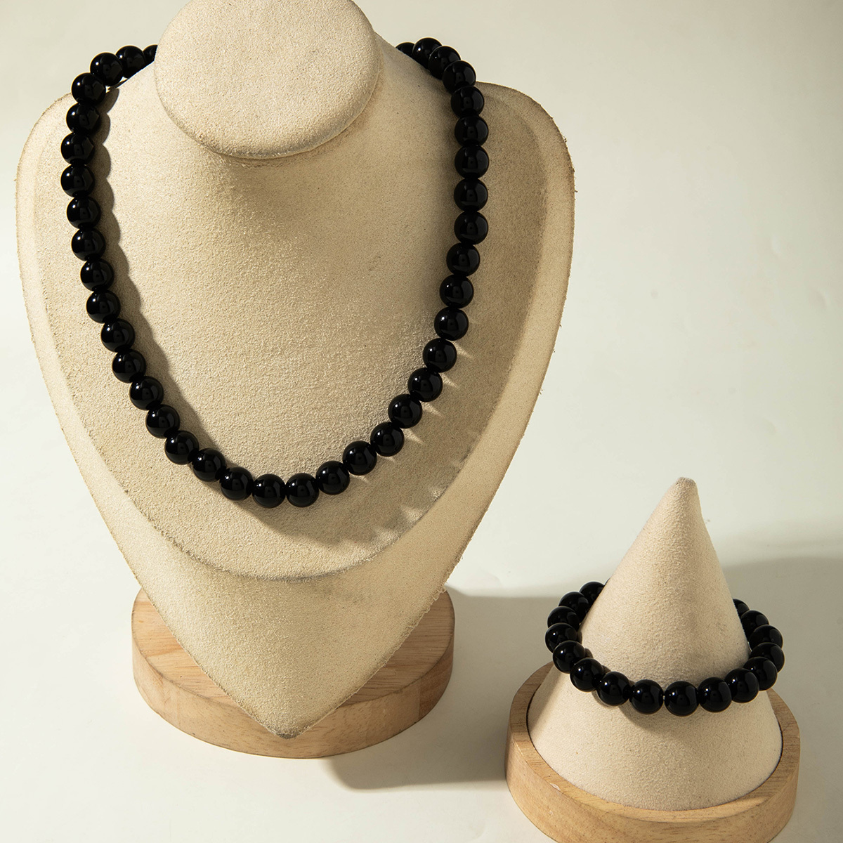 2pcs Minimalist Multi-color Acrylic Bead Necklace & Bracelet Set
